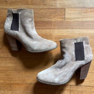 Sole Society suede booties